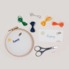 Kit de broderie: Happy