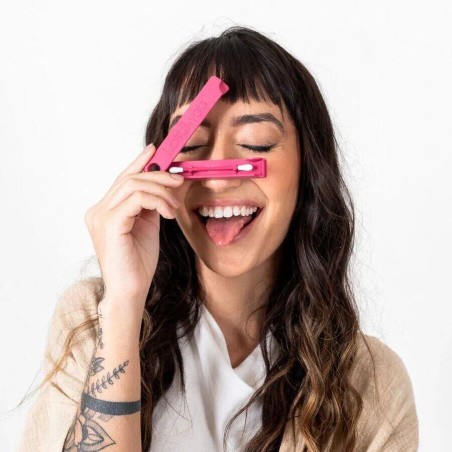 Coton-tige réutilisable classique