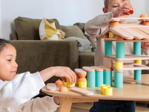 Oppi - jouets éducatifs pour le développement de l'enfant